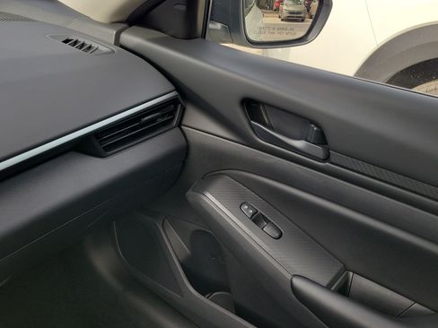 Certified 2025 Nissan Altima 2.5 S FWD image 27