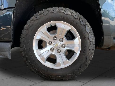 Used 2017 Chevrolet Silverado 1500 LT w/ All Star Edition image 11