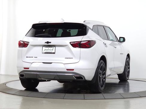 Used 2021 Chevrolet Blazer Premier w/ LPO, Black Accent Package AWD/4WD image 11