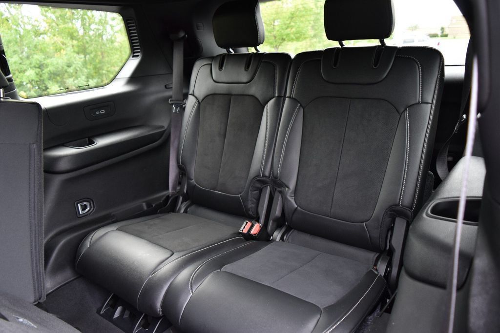 Used 2024 Jeep Grand Cherokee L Laredo AWD/4WD image 30
