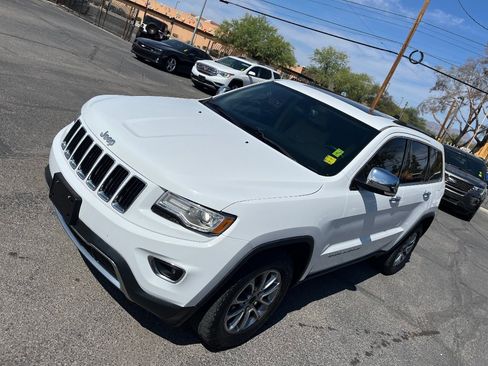 Used 2014 Jeep Grand Cherokee Limited w/ Luxury Group II RWD image 48