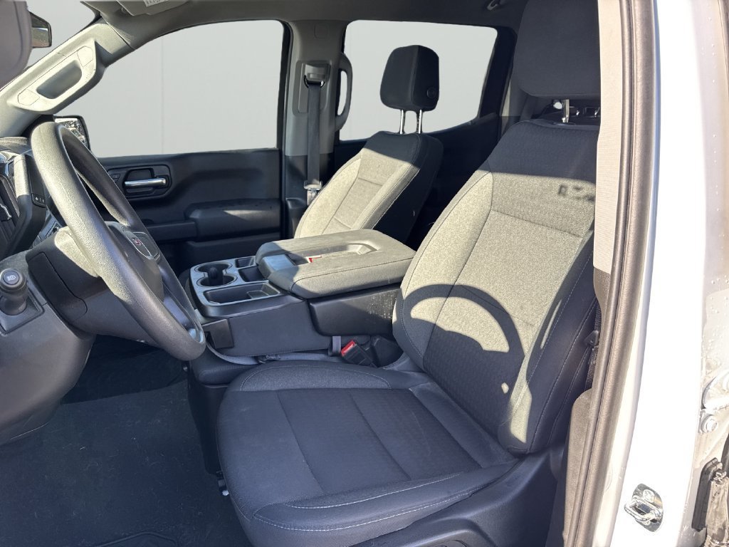 Used 2023 GMC Sierra 1500 Pro w/ Graphite Edition AWD/4WD image 11