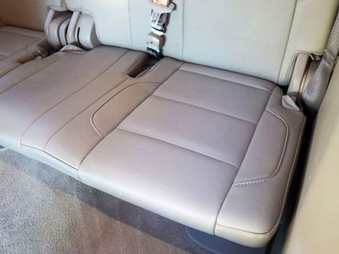 Used 2018 Chevrolet Tahoe LT image 20