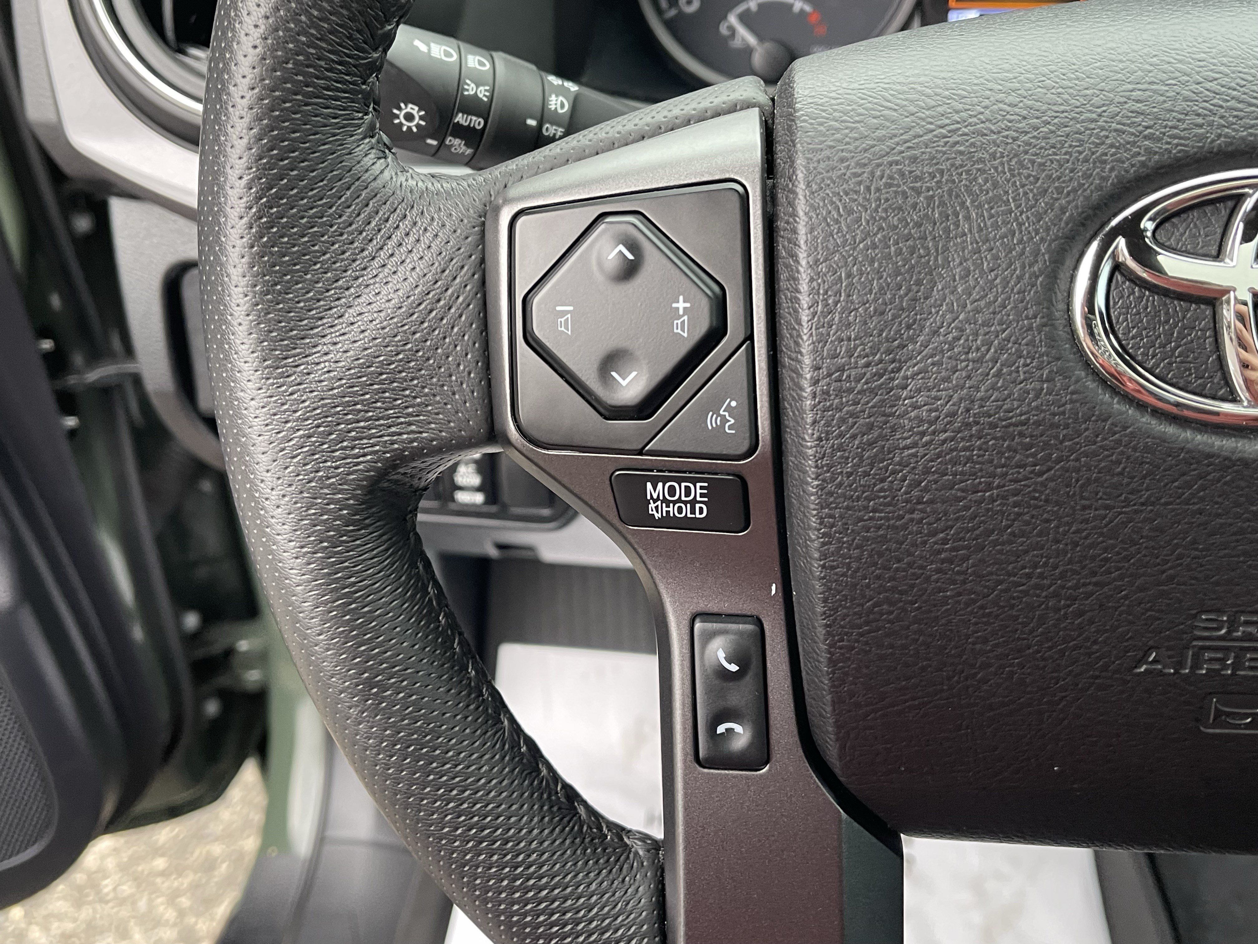Certified 2021 Toyota Tacoma TRD Off-Road w/ TRD Premium Off Road Package AWD/4WD image 24