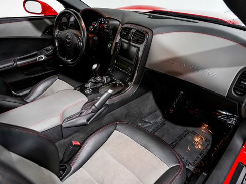 Used 2013 Chevrolet Corvette 427 w/ 1SC Preferred Equipment Group image 26