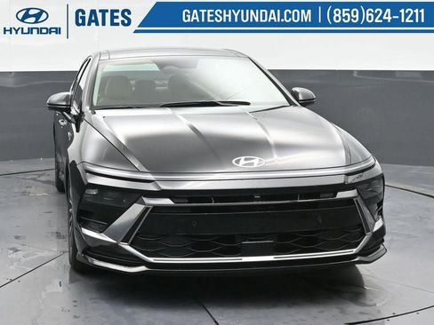 New 2025 Hyundai Sonata Limited image 5