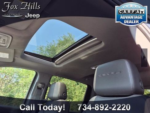 Used 2023 GMC Sierra 3500 Denali w/ Denali Ultimate Package image 15