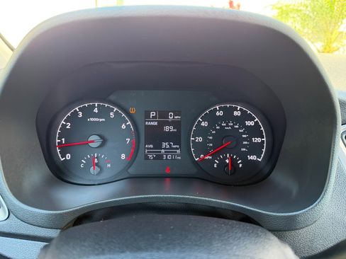 Used 2022 Hyundai Accent SE image 28