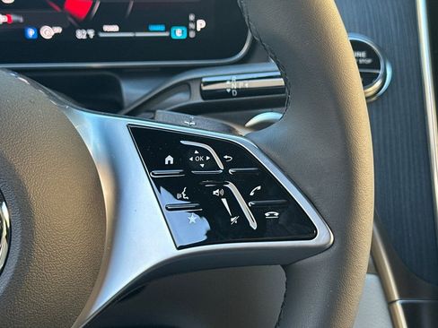 New 2026 Mercedes-Benz GLC 300 image 27