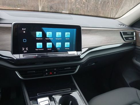 New 2026 Volkswagen Atlas SEL AWD/4WD image 17
