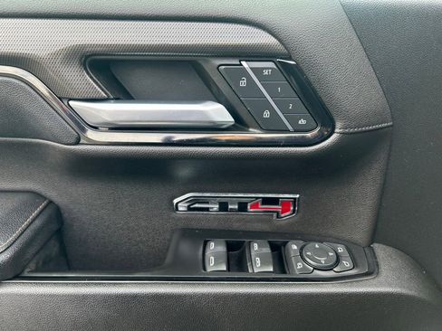 Used 2023 GMC Sierra 1500 AT4 w/ AT4 Premium Package image 19