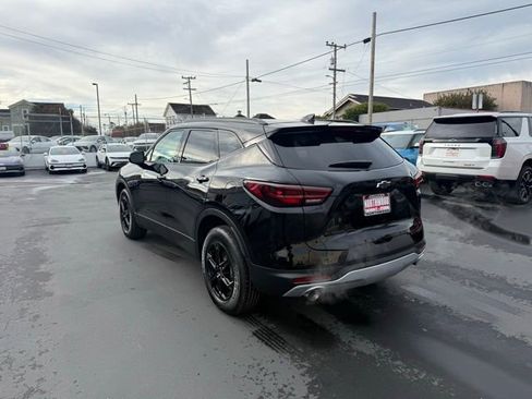 New 2025 Chevrolet Blazer LT w/ Midnight/Sport Edition image 3