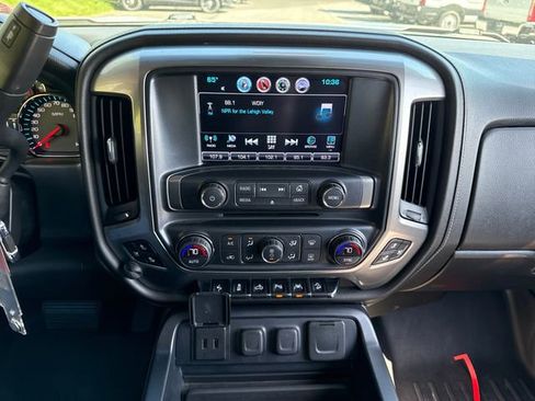Used 2017 Chevrolet Silverado 1500 LTZ Z71 w/ LTZ Plus Package AWD/4WD image 25