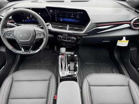 New 2026 Chevrolet Trax RS w/ Sunroof Package FWD image 13