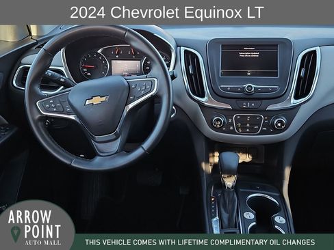 Used 2024 Chevrolet Equinox LT image 20