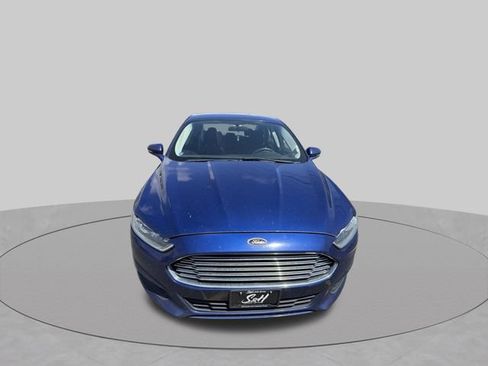 Used 2016 Ford Fusion SE FWD image 9