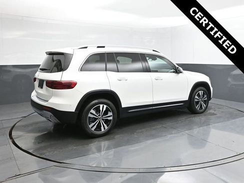 New 2025 Mercedes-Benz GLB 250 image 15