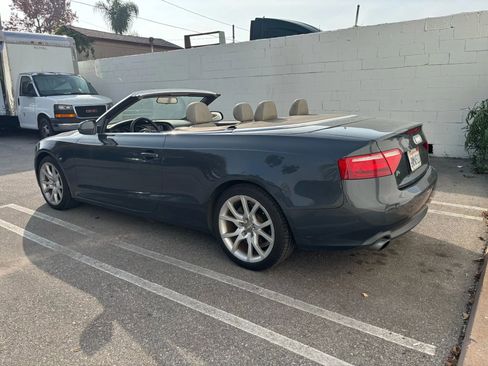 Used 2011 Audi A5 2.0T Premium w/ Bluetooth/Homelink Pkg image 11