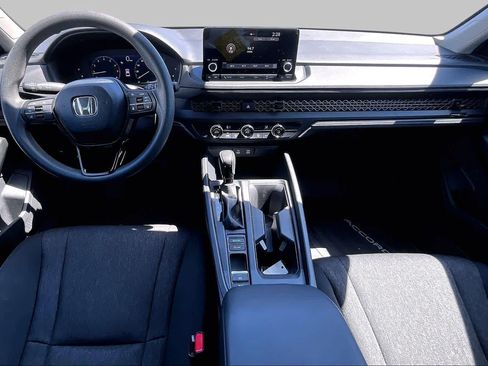 Used 2025 Honda Accord LX image 15