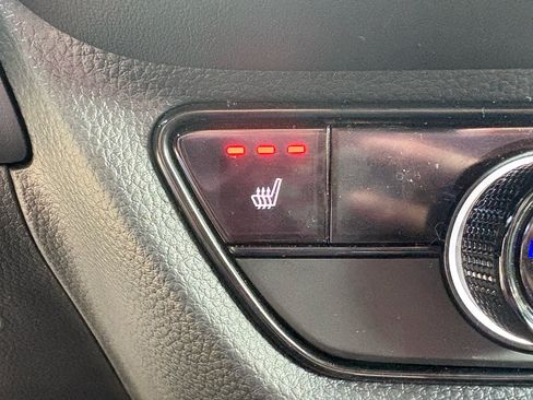 Certified 2026 Honda HR-V Sport image 19