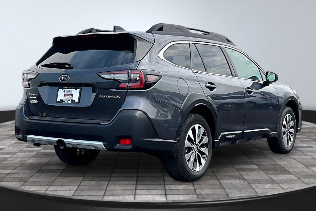 Certified 2025 Subaru Outback Limited AWD/4WD image 6