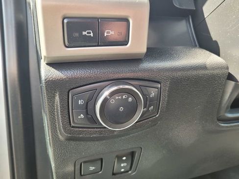 Used 2020 Ford F350 Lariat w/ Lariat Ultimate Package AWD/4WD image 19
