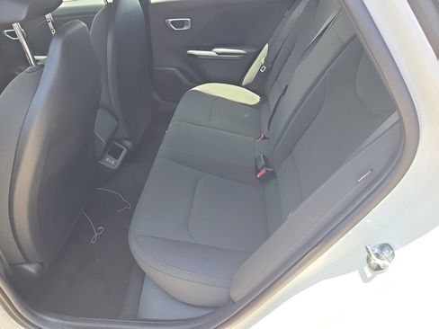 New 2026 Kia K4 FWD image 16