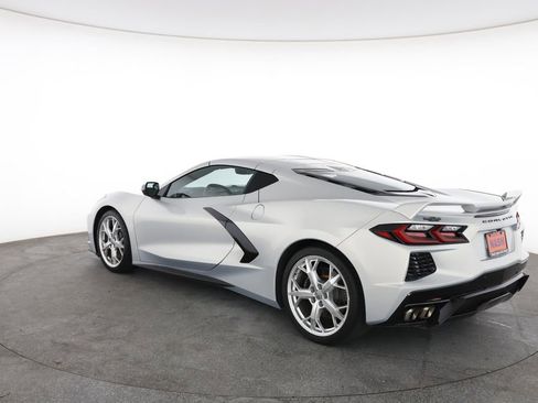 Used 2021 Chevrolet Corvette Stingray Preferred Cpe w/ Z51 Performance Package RWD image 9