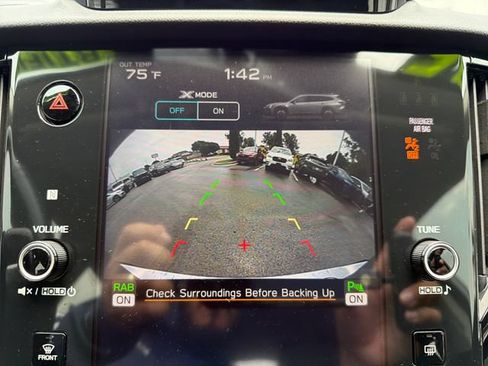 Certified 2025 Subaru Outback Limited XT AWD/4WD image 13