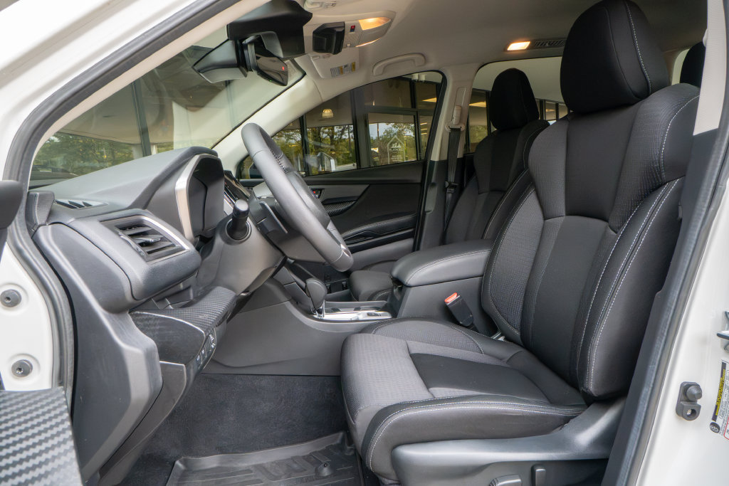 Certified 2023 Subaru Ascent Premium w/ Convenience Package AWD/4WD image 8
