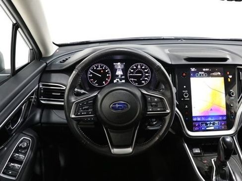 Used 2025 Subaru Outback Limited AWD/4WD image 12
