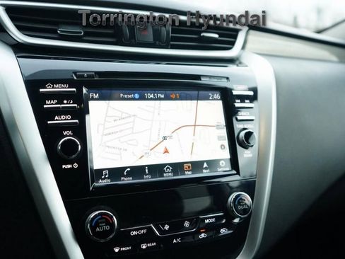 Used 2015 Nissan Murano SV w/ Premium Package image 13