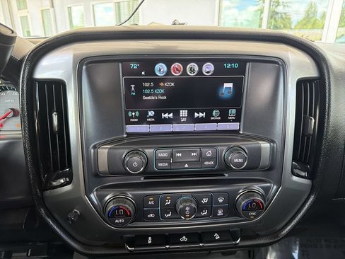 Used 2018 Chevrolet Silverado 1500 LT w/ All Star Edition AWD/4WD image 14