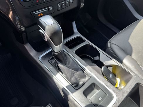 Used 2019 Ford Escape Titanium FWD image 20