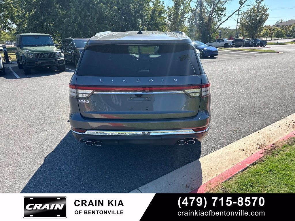 Used 2022 Lincoln Aviator Reserve w/ Elements Package Plus AWD/4WD image 6