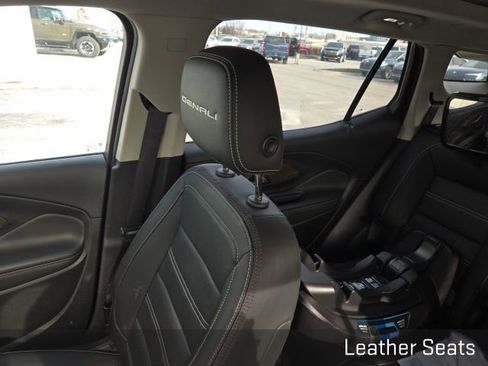 Used 2023 GMC Terrain Denali w/ Black Diamond Edition image 14