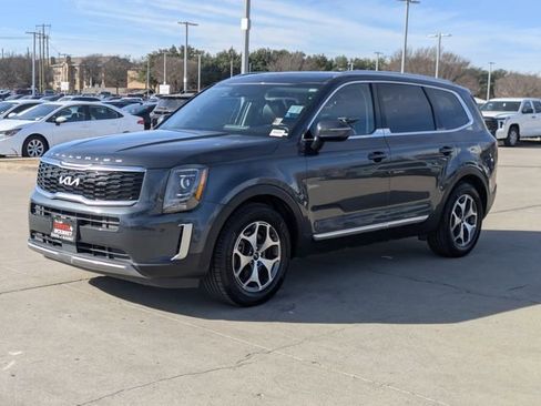 Used 2022 Kia Telluride EX w/ Towing Package image 10