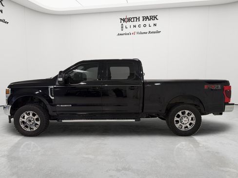 Used 2021 Ford F250 Lariat w/ FX4 Off-Road Package AWD/4WD image 2