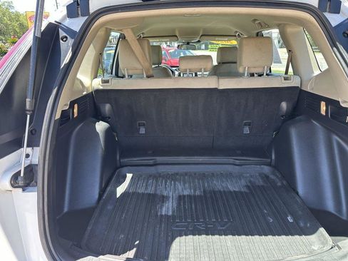 Used 2020 Honda CR-V LX image 14