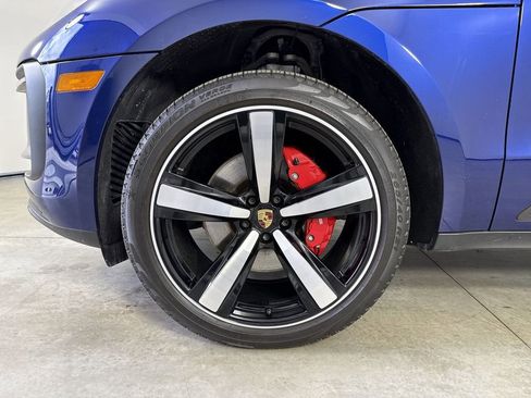 Certified 2024 Porsche Macan S w/ Premium Plus Package AWD/4WD image 13
