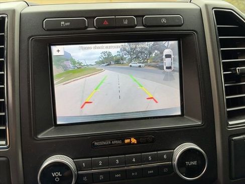 Used 2019 Ford Expedition Max XLT w/ Equipment Group 202A image 13