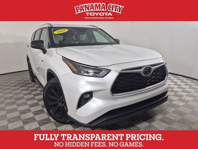 Used 2025 Toyota Highlander XLE