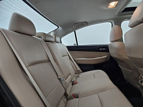 Used 2017 Subaru Legacy 2.5i Limited image 22