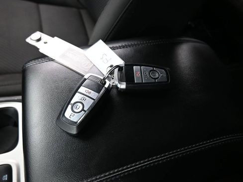 Certified 2022 Ford Explorer XLT image 19