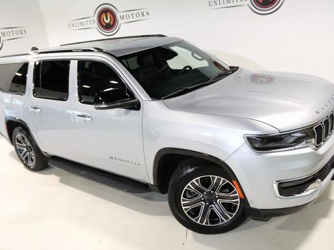 Used 2024 Jeep Wagoneer L Series II w/ Flexible Seating Group image 72