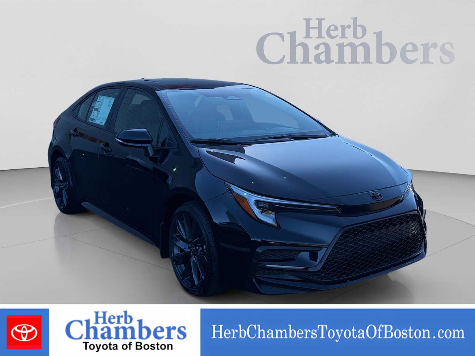 Used 2026 Toyota Corolla XSE FWD image 1