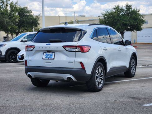 Used 2020 Ford Escape SEL FWD image 5