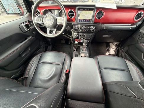 Used 2023 Jeep Gladiator Rubicon w/ Cold Weather Group image 22