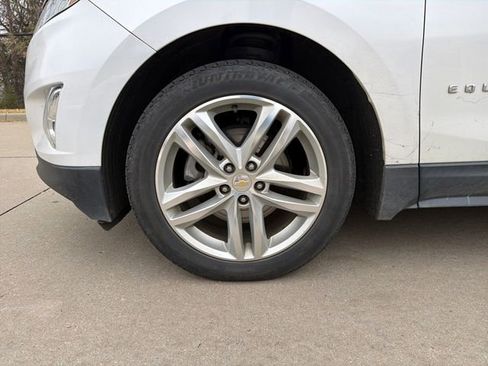 Used 2019 Chevrolet Equinox Premier image 9