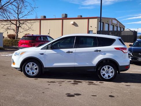 Used 2014 Ford Escape S image 2